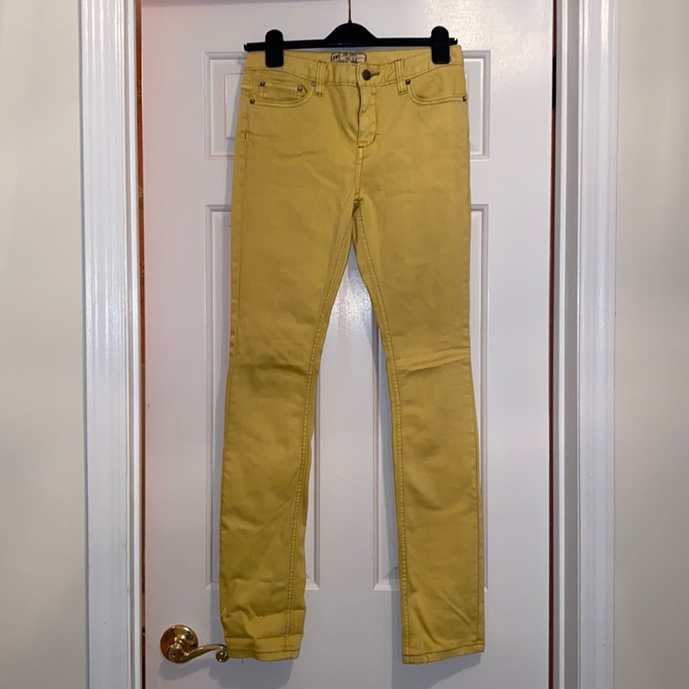 Free people yellow denim skinny jeans. Size 26. - Picture 1 of 3